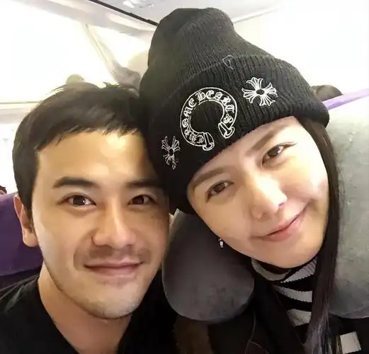 他被称不老男神,妻子是著名歌手谭维维,今40岁无儿女令人遗憾