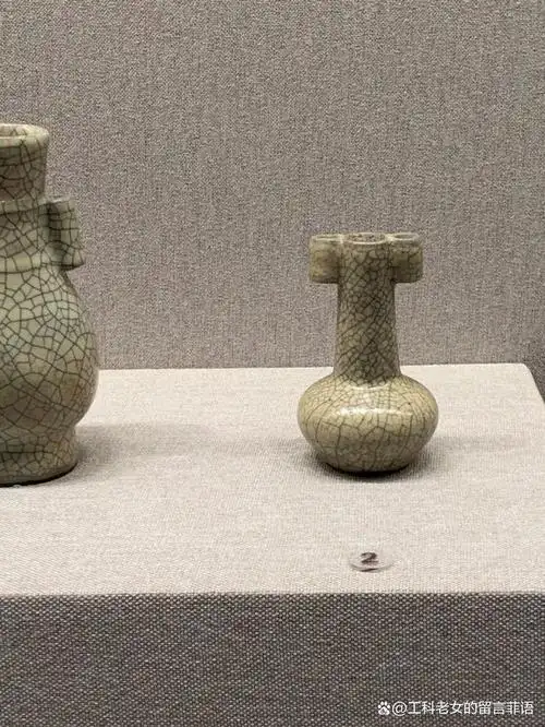 故宫陶瓷:谜一样的哥窑