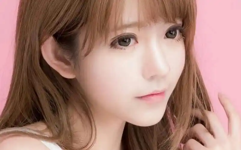 【回眸一笑百媚生】yurisa～看到她我就被治愈了