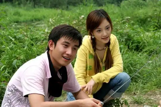 文章电视剧《奋斗》中的剧照 青涩帅气