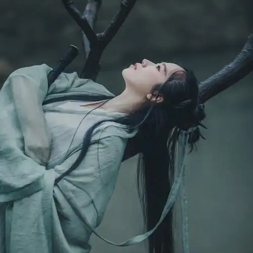 汉服伤感女生图片 古风伤感图片(2)