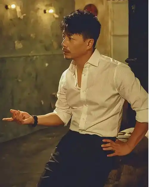 原创谁说娱乐圈没有硬汉看看这7位霸气十足的男星个个让女人心动