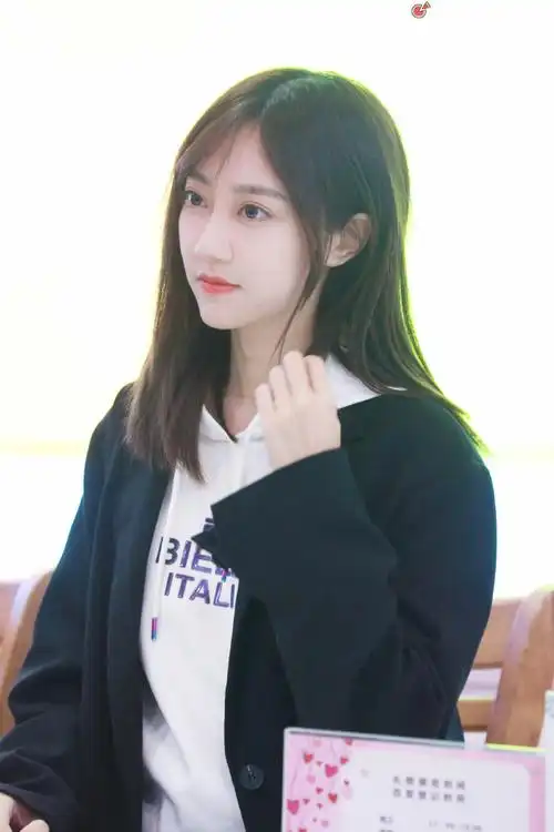 冯薪朵超新星全运会##ho2冯薪朵##为冯薪朵疯狂打call##snh48冯薪朵