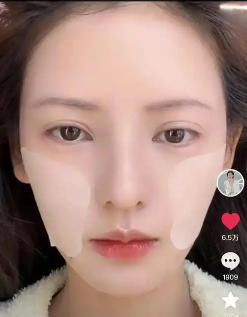 张予曦素颜合集底子很好啊除了皮肤有点偏黄素颜也漂亮