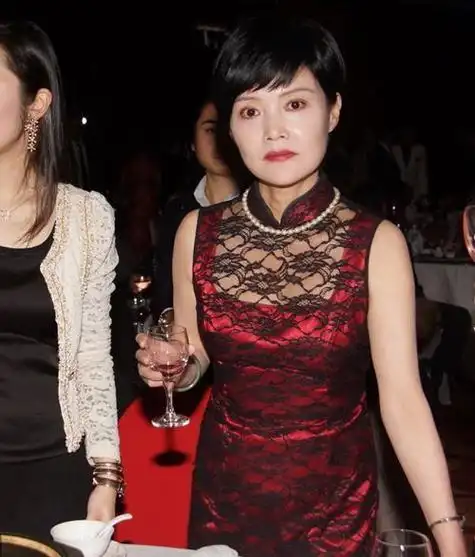 马晓晴背后高官是谁