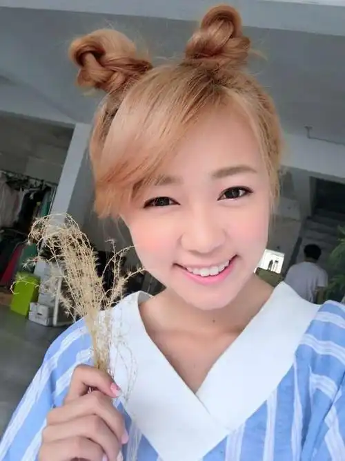 ㄚ头詹子晴辛苦赚钱买房,却只得到这样的「反应」,让她委屈爆哭.