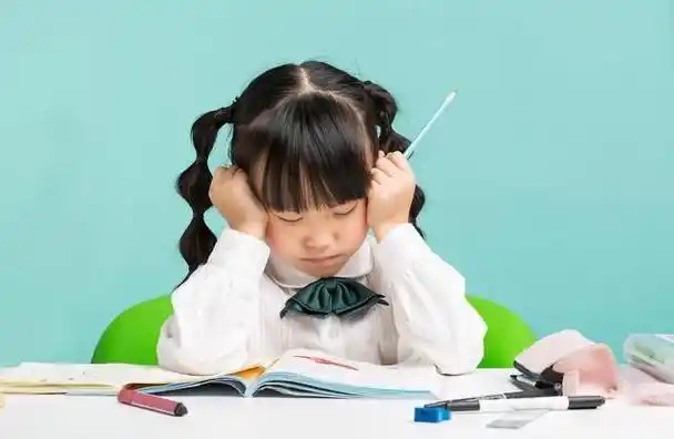 拖拉,走神,不集中?让多动的孩子安静写作业,你只少做了5件事__财经头