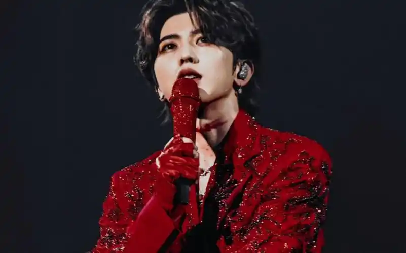 蔡徐坤2021迷巡回演唱会北京站·title标签(看台远景)