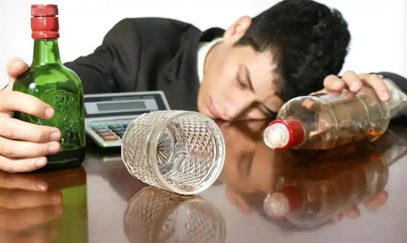 商人醉,商人醉,商业,孤立的,领带,举办,玻璃,酒吧