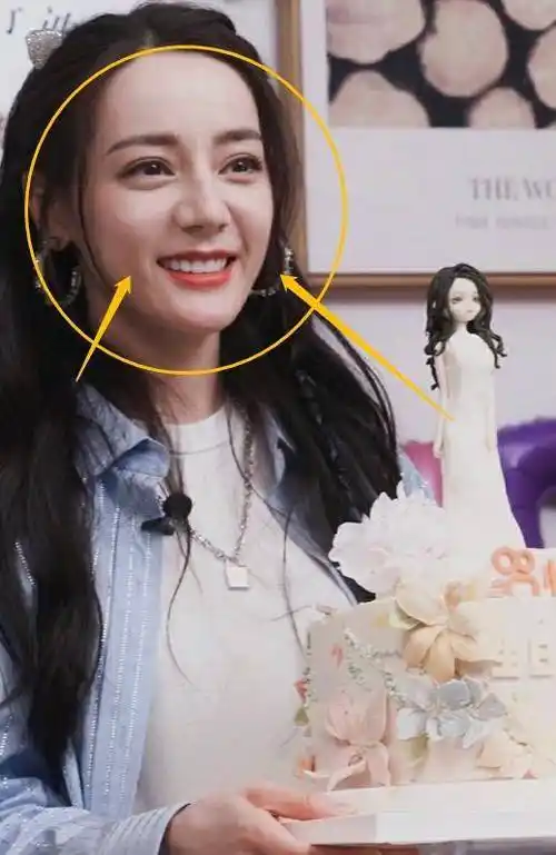 迪丽热巴生日出镜,29的她丝毫不慌,牛奶肌是怎么拍出来的_时候_皮肤