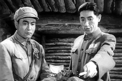 电影背后的故事:电影《上甘岭》最早的名字叫《二十四天》