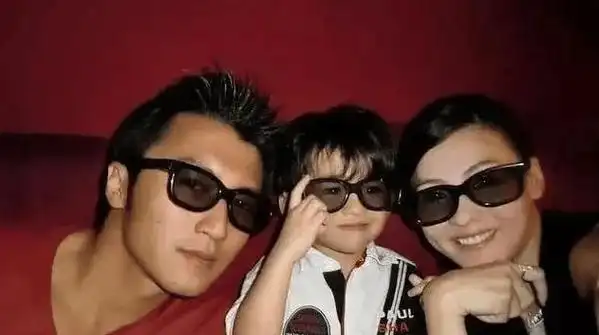 张柏芝虽然不曝出三胎父亲,但也不是绝对秘密,谢贤也许是知情人