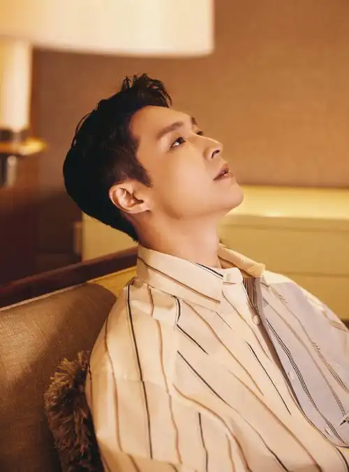 张艺兴上海市道路交通安全宣传大使