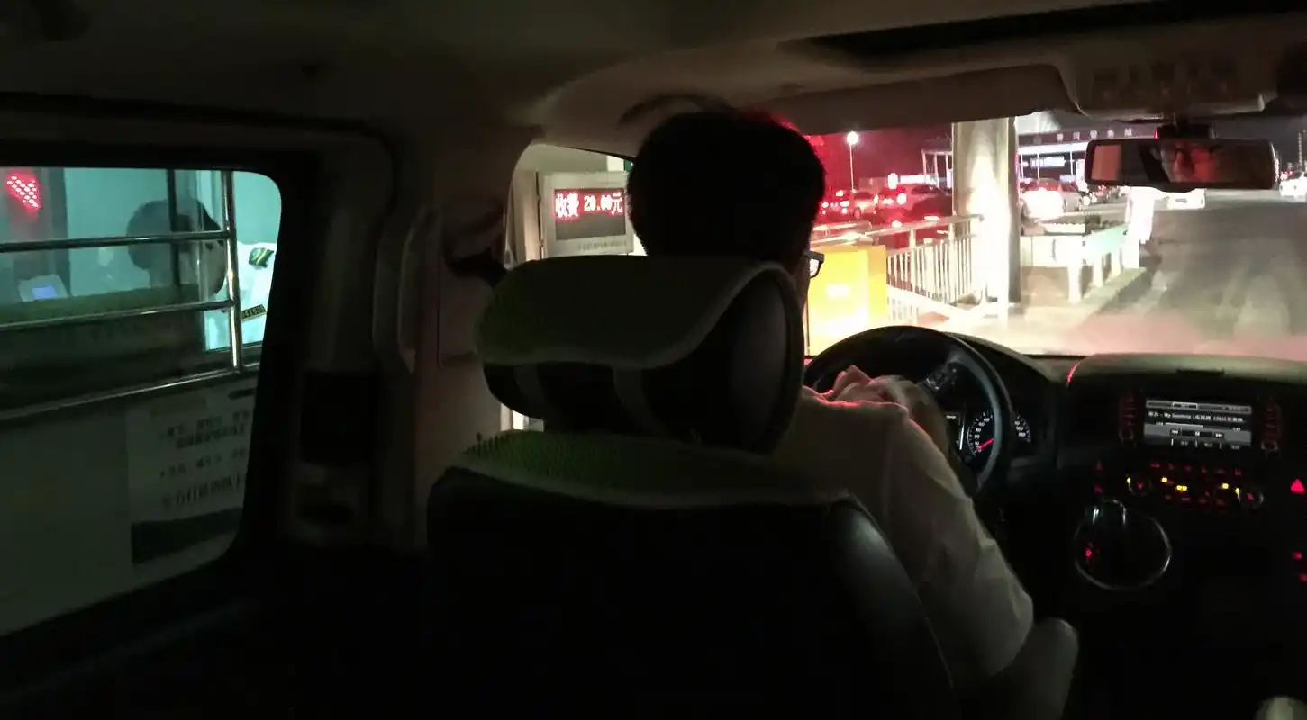 新手开车,为何会有明显得顿挫感?原因你知道吗?老司机来告诉你!