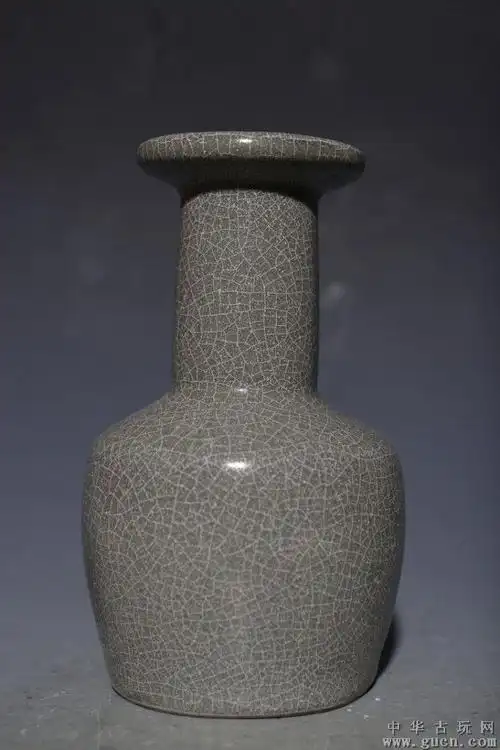 南宋溪口官窑盘口棒槌瓶