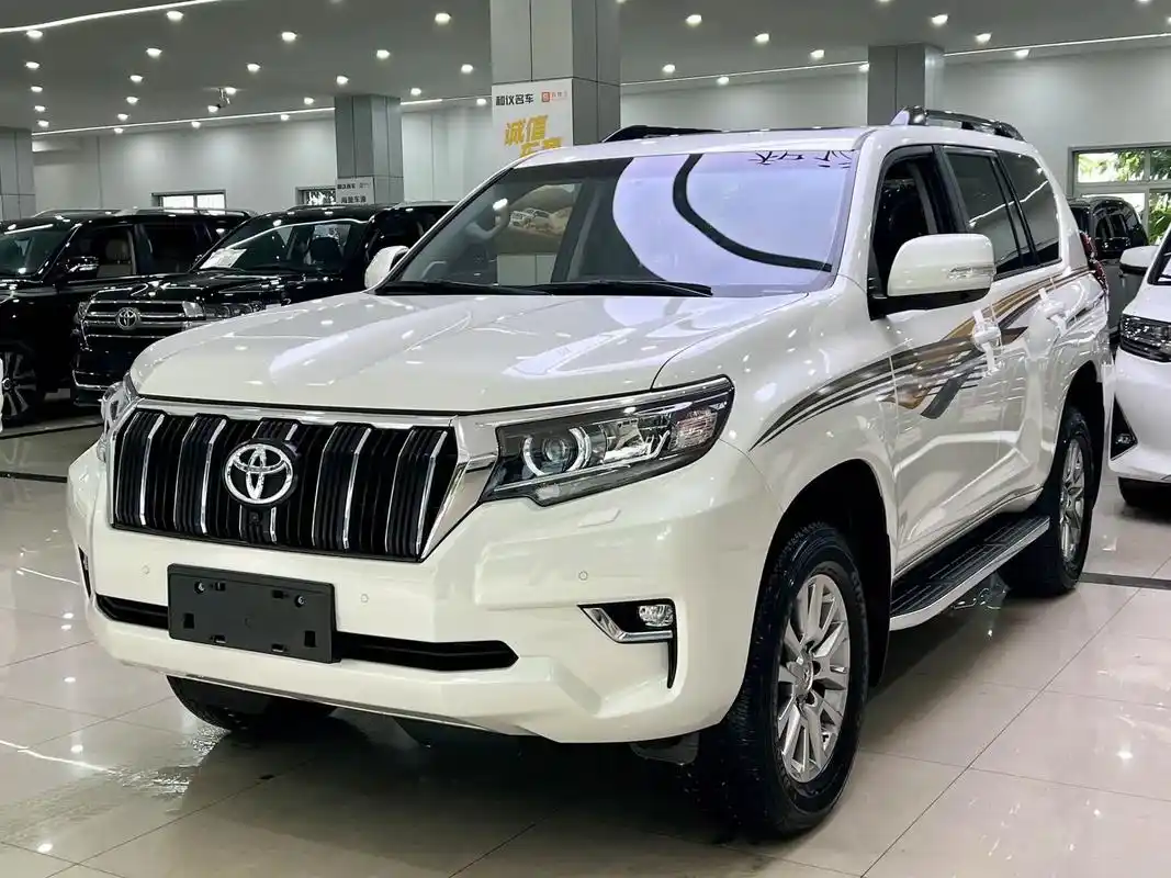 5.【车辆#硬派越野 #丰田霸道 #新疆 #拉萨 名 - 抖音