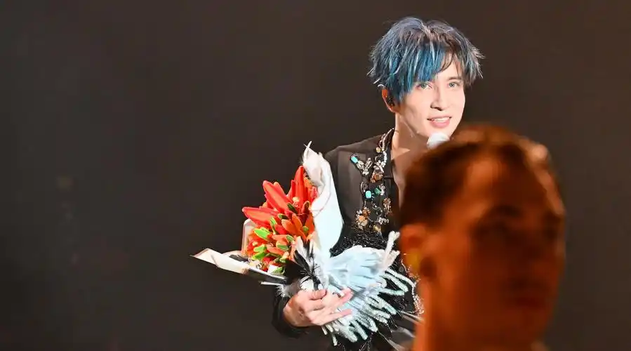 #薛之谦天外来物巡回演唱会#