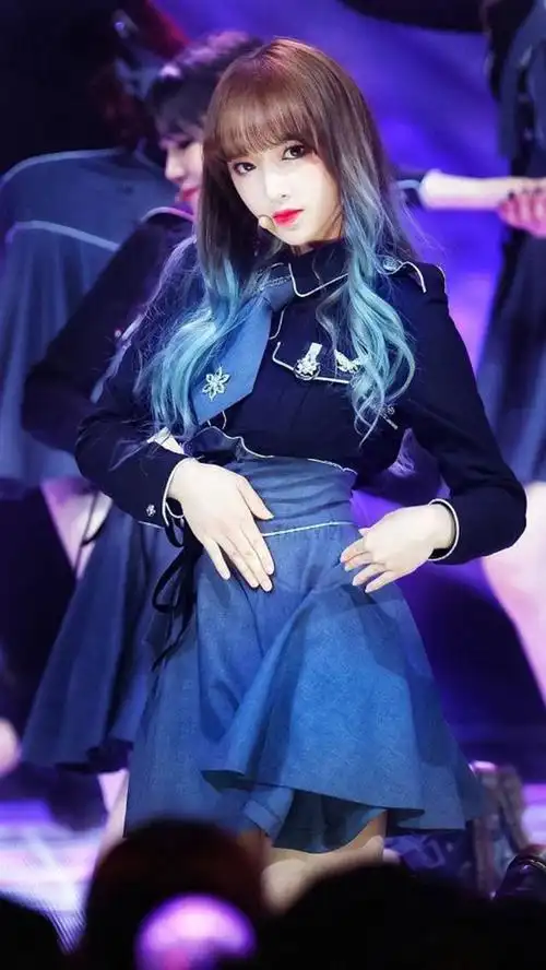 宇宙少女程潇小姐姐手机壁纸 人漂亮舞蹈超级棒