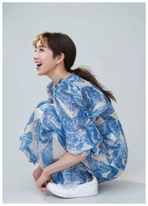 湾湾绝美第一女神,41岁张钧甯,尽显尤物风采!_生活_梦想_成功