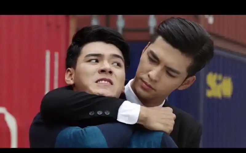 盛势龚俊徐峰夏耀袁纵两人第一次打架大粽子表面是为了妹妹实际上很