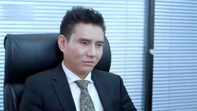 暖男记:公司出现问题,幕后老板出来,吓坏一众人