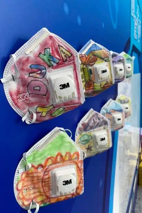 创意彩绘口罩丨罩见美好未来可期
