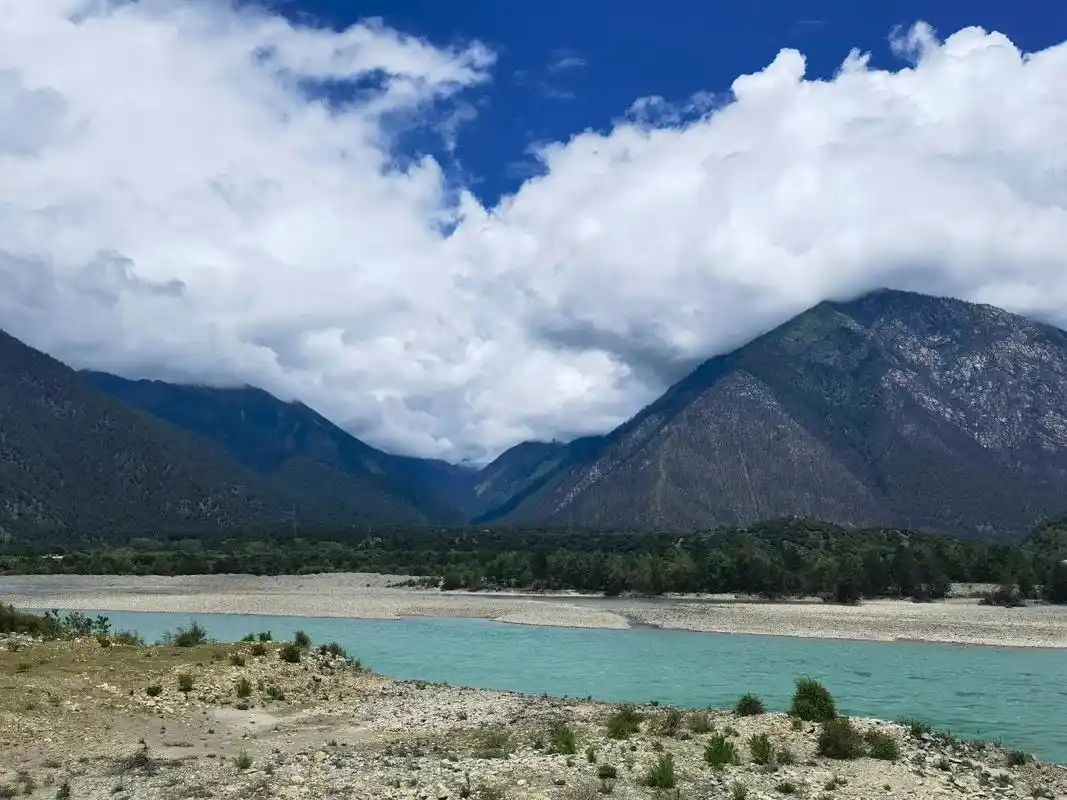 雪域高原上的蓝天白云#318川藏线最美风景 #只有照片能记录 - 抖音