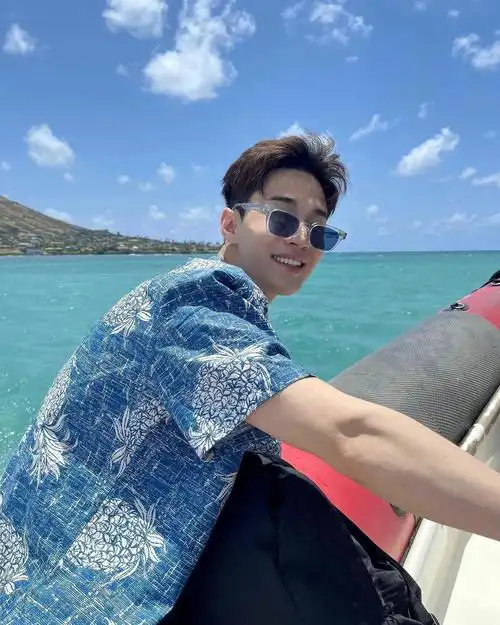 每天一遍刘宪华防止恋爱