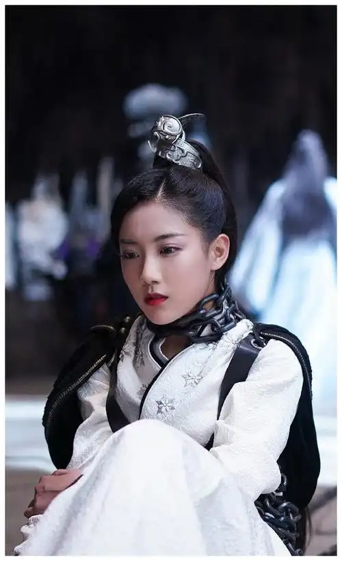 暮白首容夙李艺彤壁纸来袭演技虽欠火候但并不出戏