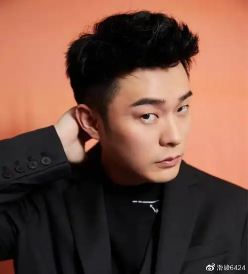 35岁陈赫暴瘦25斤,颜值重回巅峰时期,沈腾看了都不敢相信