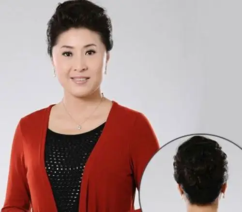 妈妈们的盘发发型