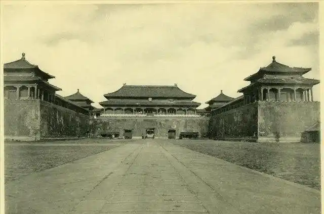 大家知道清朝时的紫禁城到底什么样吗一组图带你看真正的故宫
