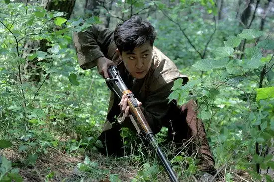 于毅饰演那五常