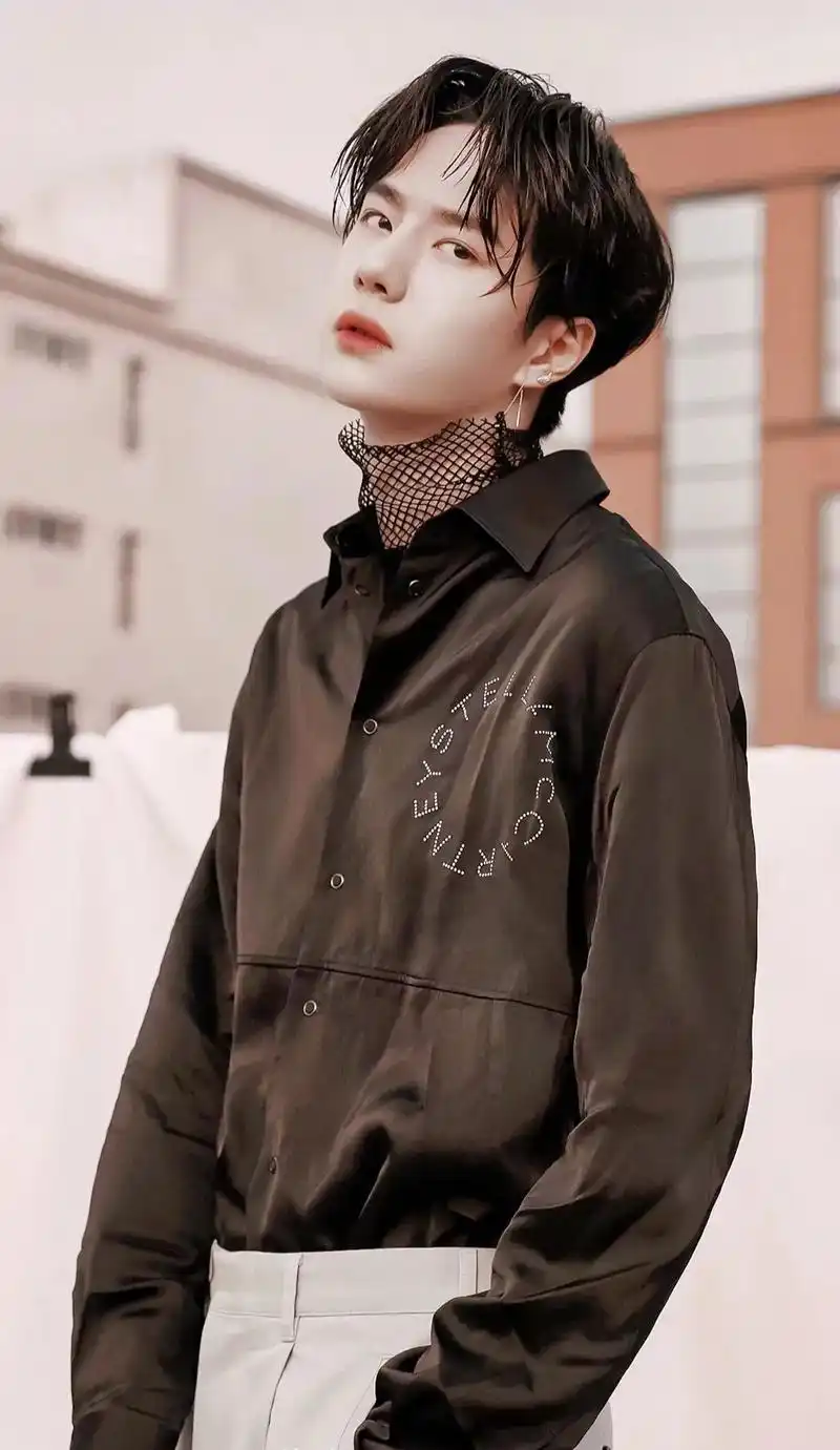 王一博壁纸爱了爱了