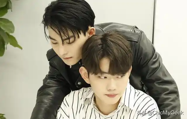 韩剧:《遇见你之后》两位男生因误会成为朋友,随之感情升温,过程笨拙