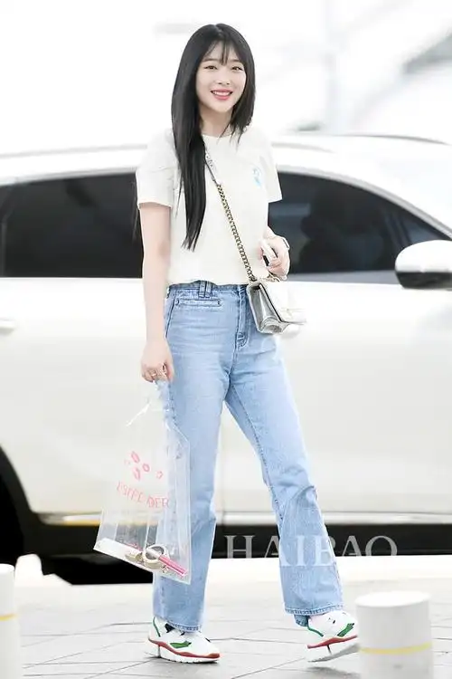 韩国明星2018街拍服装搭配(上)