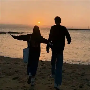 清纯又宠溺很阳光的情头 甜死人热情开朗情侣头像_情侣头像_美头网