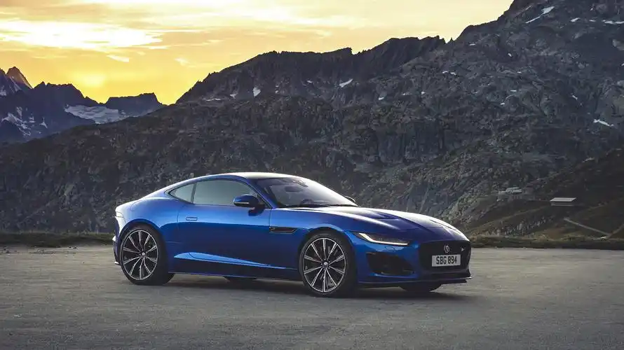 不买911carrera的看这个2021款捷豹ftyper预览