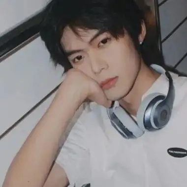 抖音超火头像图片男-男生头像 - 壁纸之家