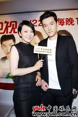 闫妮,胡歌举中娱乐麦