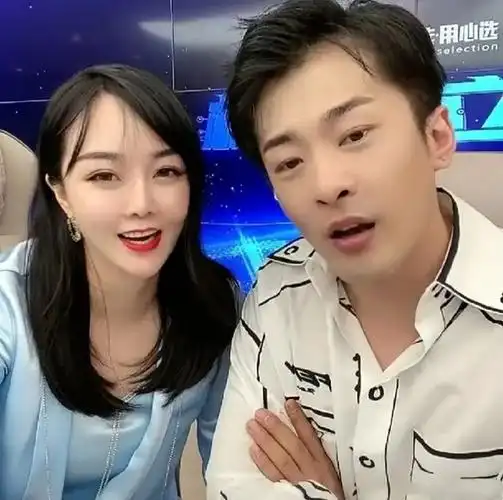 辛巴妻子怒斥保姆年薪200万还没把女儿照顾好白瞎这么多钱