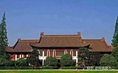 南师大教育学好考么