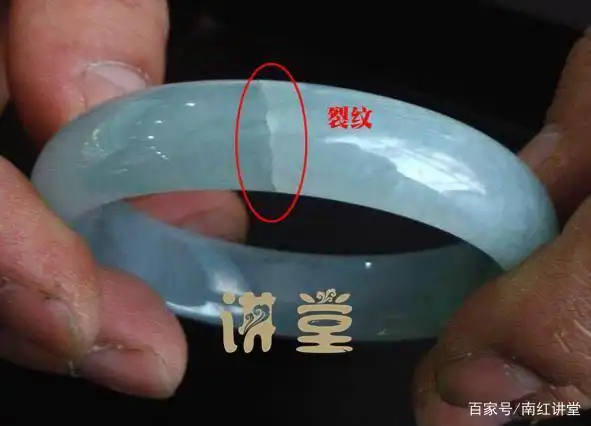 怎么样辨别翡翠的石纹和裂纹?