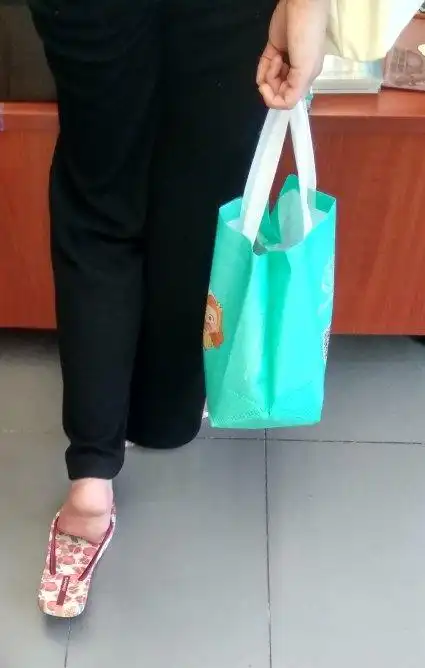 鞋里好多液体呀