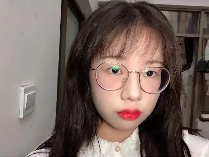 眼镜娘合集为你喜欢的眼镜娘打call吧