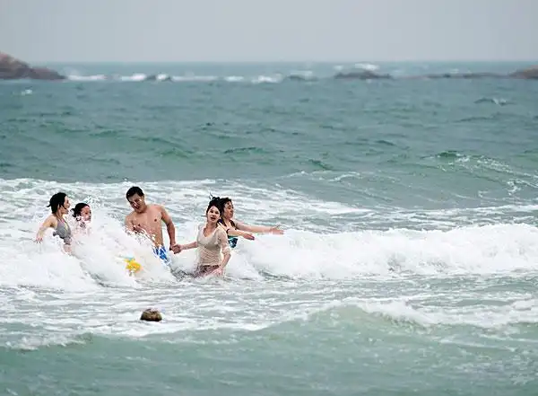汕尾旅游,大海,休闲,沙滩,海边游泳