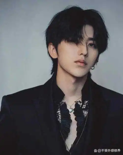 无组织无宣传横扫各平台音乐榜单蔡徐坤新歌到底有多厉害