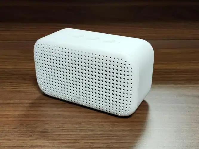 redmi小爱音箱play:高颜值的智能语音助手