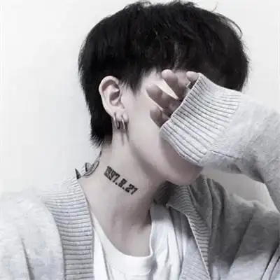 标签:男生头像,帅哥,超酷