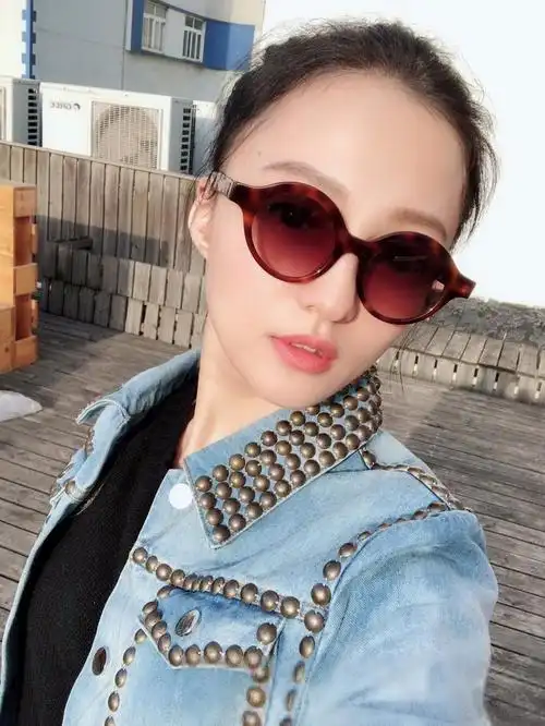 张韶涵素颜照少女感十足,太清纯了